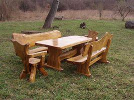 Rustikale Möbel aus Massivholz für Garten, Terrasse, Gaststätte