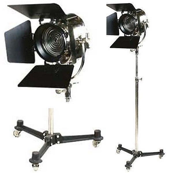 ProPassione Eichholtz Stativ Stehlampe, Filmscheinwerfer Spielberg, silber matt/schwarz, Metallstativ mit 3 Lenkrollen