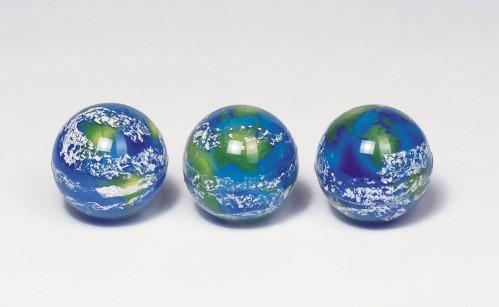 12 hochwertige Flummy s mit Motiv Erde von goki