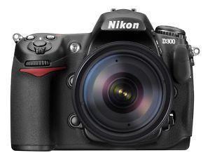 Nikon D300 Digital SLR Camera Body +5 LENS +Zubehör
