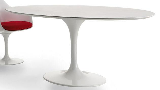 Saarinen Oval Table 2002 H70