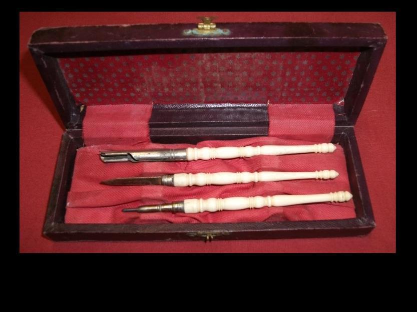 antikes Schreibset - Schreibfeder, Bleistift und Papiermesser - Griffe aus Bein